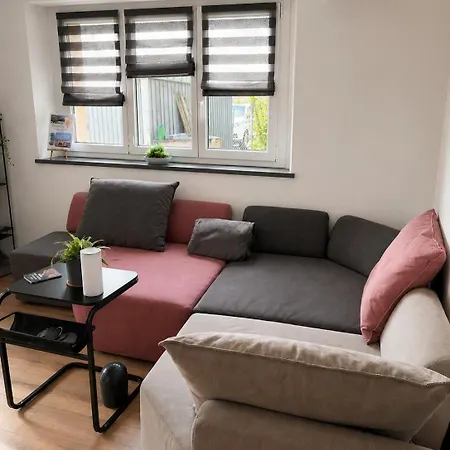 Le Belvederde 2,5 Moderne Equipe Erde